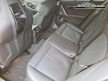 BMW M5 — photo 8