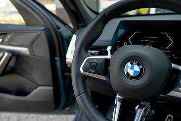 BMW X1 M Sport SDrive18i — photo 13