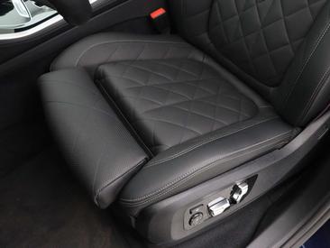 BMW X5 XDrive50e — photo 10