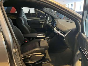 BMW 218i Active Tourer M Sport — photo 7