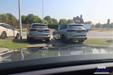 BMW X5 M Sport 50e — photo 35