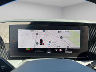 Volkswagen Passat TDI Business — photo 11