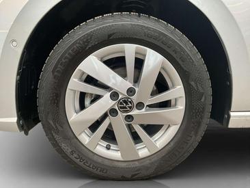 Volkswagen Polo Style — photo 8