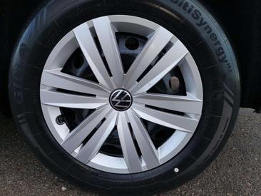 Volkswagen Caddy — photo 3