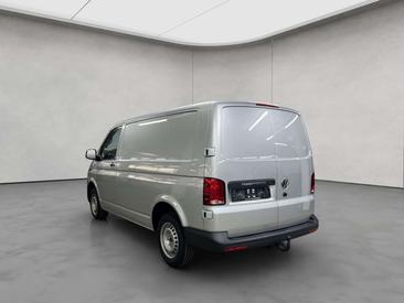 Volkswagen Transporter — photo 2