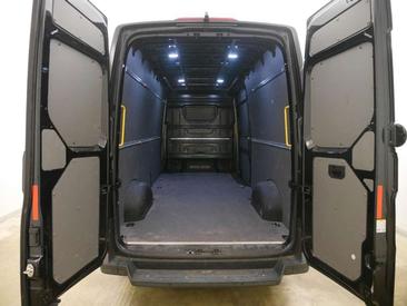 Volkswagen Crafter — photo 6
