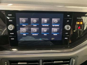Volkswagen Polo Style — photo 18