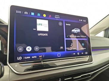 Volkswagen Golf TDI Life — photo 9