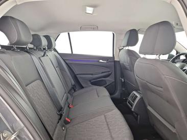 Volkswagen Golf TDI Life — photo 14