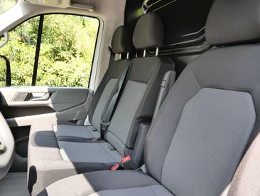 Volkswagen Crafter — photo 8
