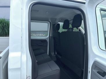 Volkswagen Transporter — photo 10