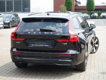 Volvo V60 T8 Recharge — photo 3