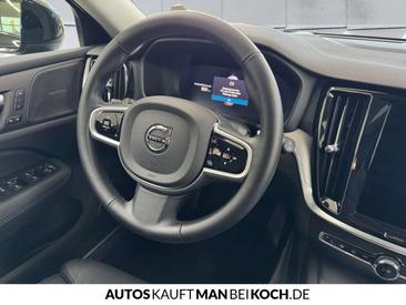 Volvo V60 B4 Plus — photo 8