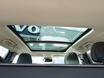 Volvo V60 T8 Recharge — photo 14
