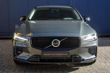 Volvo V60 T8 Recharge Plus — photo 2