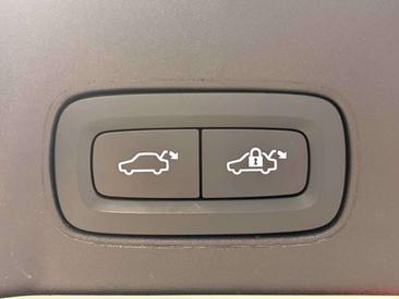 Volvo V90 T6 Recharge — photo 14