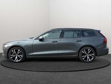 Volvo V60 B4 Core — photo 3