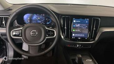 Volvo V60 B4 Plus — photo 11