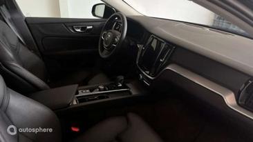 Volvo V60 B4 Plus — photo 15