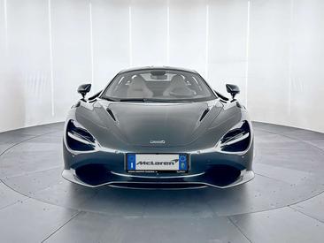 McLaren 750S — photo 2