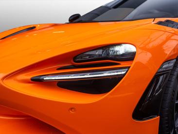 McLaren 750S — photo 6