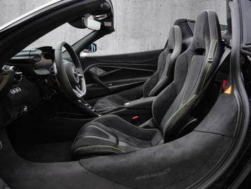 McLaren 750S Spider — photo 8