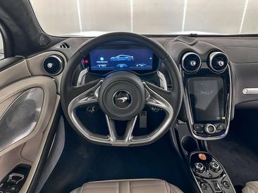 McLaren GTS — photo 10