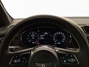 Bentley Bentayga Speed — photo 11