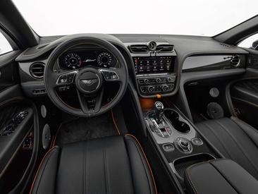 Bentley Bentayga Speed — photo 13