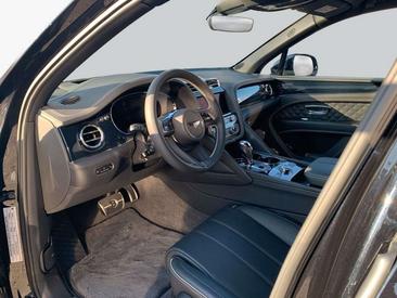 Bentley Bentayga V8 S — photo 11
