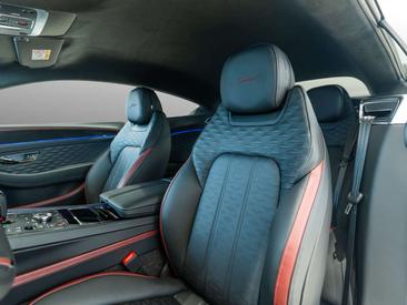 Bentley Continental GT V8 Speed — photo 13