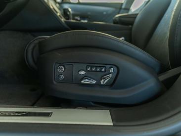 Bentley Flying Spur W12 Speed — photo 14