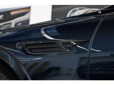 Bentley Flying Spur V8 Hybrid — photo 10