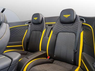 Bentley Continental GT W12 Speed — photo 10