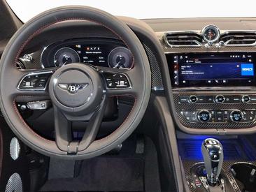 Bentley Bentayga V8 S — photo 4