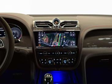 Bentley Bentayga V8 S — photo 8