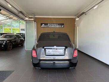 Rolls-Royce Phantom Extended Bespoke — photo 7