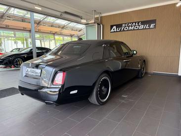 Rolls-Royce Phantom Extended Bespoke — photo 8