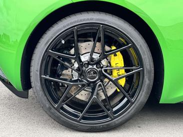 Lotus Emira SE — photo 20