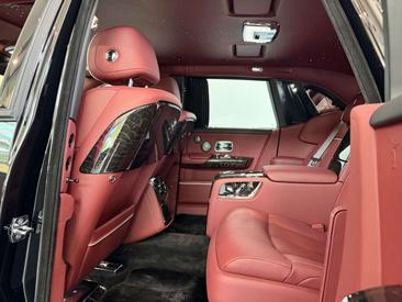 Rolls-Royce Phantom Extended Bespoke — photo 13