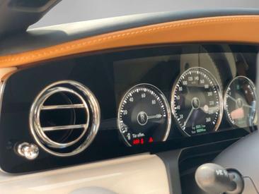 Rolls-Royce Ghost — photo 8