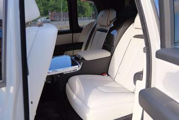 Rolls-Royce Cullinan Black Badge — photo 11