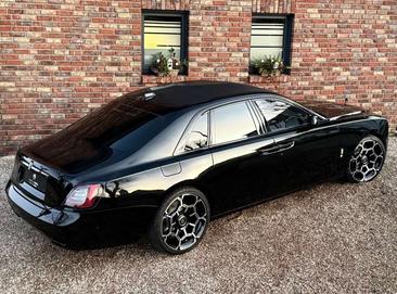 Rolls-Royce Ghost Black Badge — photo 2