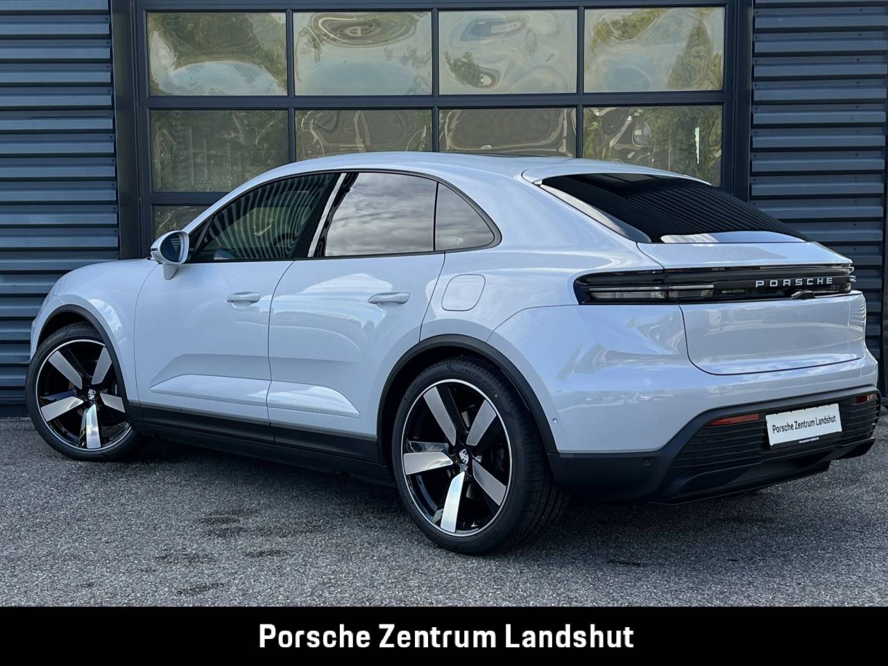 Porsche Macan Electrique 4 - 2025 - Joinsteer - #3