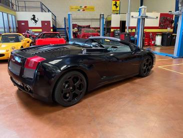 Lamborghini Gallardo — photo 3