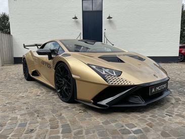 Lamborghini Huracán STO — photo 9