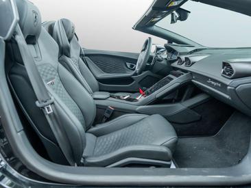 Lamborghini Huracán Evo Spyder — photo 19