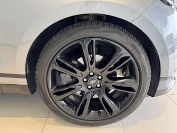 Land Rover Range Rover Velar R-Dynamic SE 2.0D I4 204 CV — photo 8