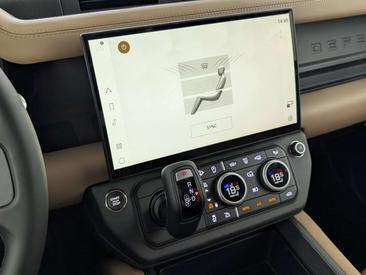 Land Rover Defender 90 D350 X-Dynamic SE Faltdach 22" HUD Noir — photo 24