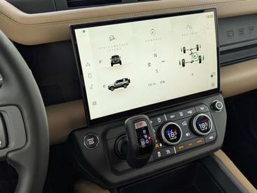 Land Rover Defender 90 D350 X-Dynamic SE Faltdach 22" HUD Noir — photo 32